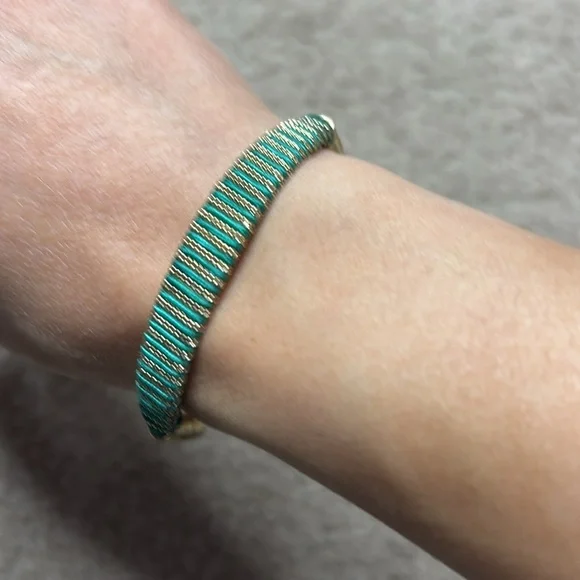 Elegant Gold and Green Cuff Bracelet - Picture 7 of 7